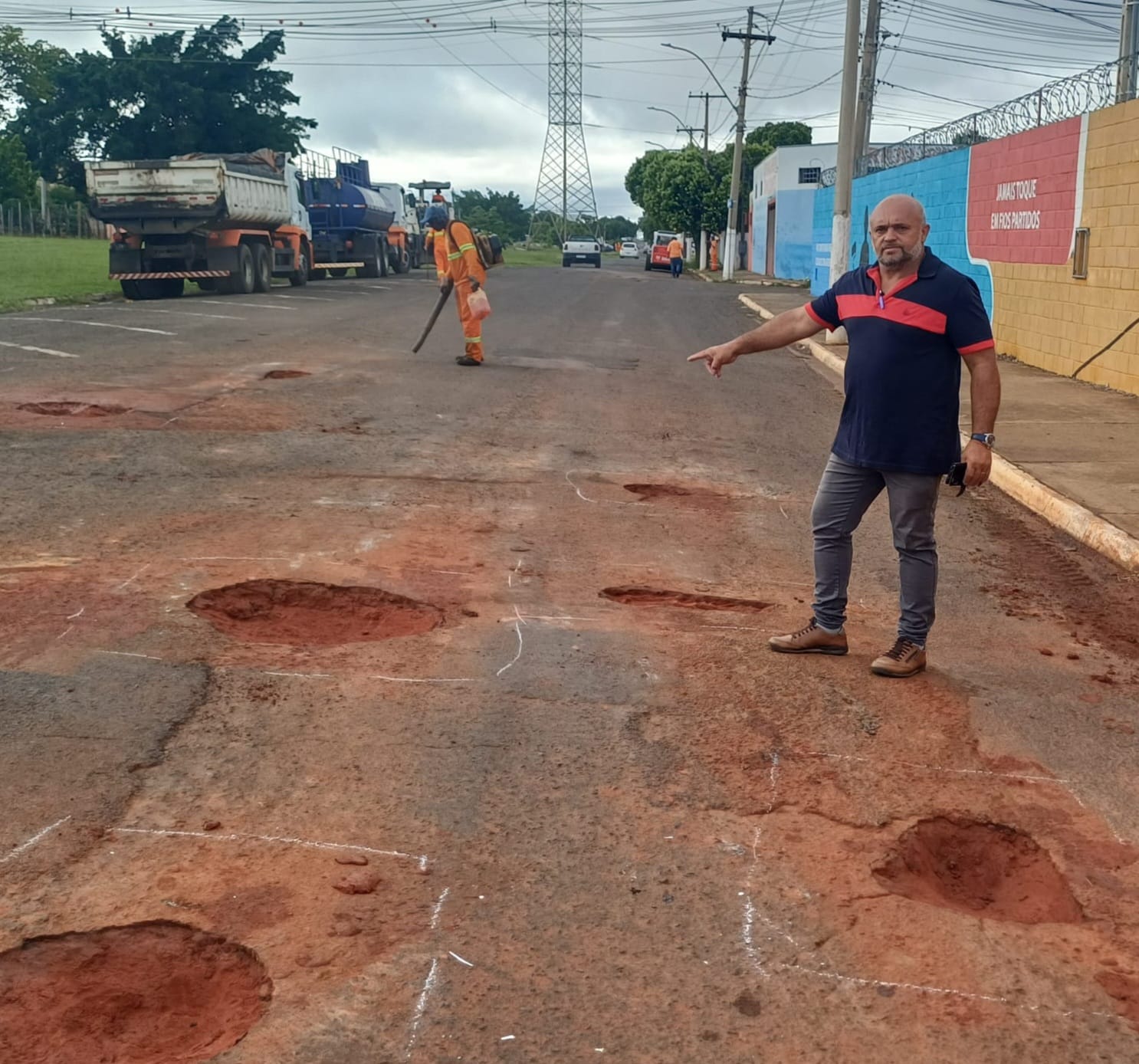João do Bar em região que ainda não tinha recebido a operação; serviços estão ocorrendo na zona Norte