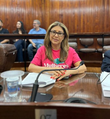 Vice-presidente da Câmara, vereadora Professora Daniela, vai divulgar em breve data da audiência pública