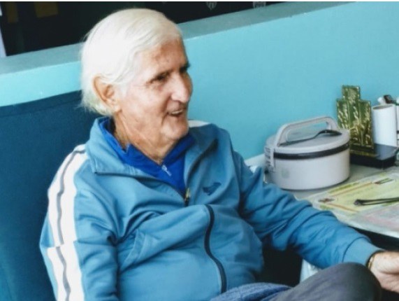 Aos 75 anos, morre Carlão; ex-técnico das categorias de base do MAC