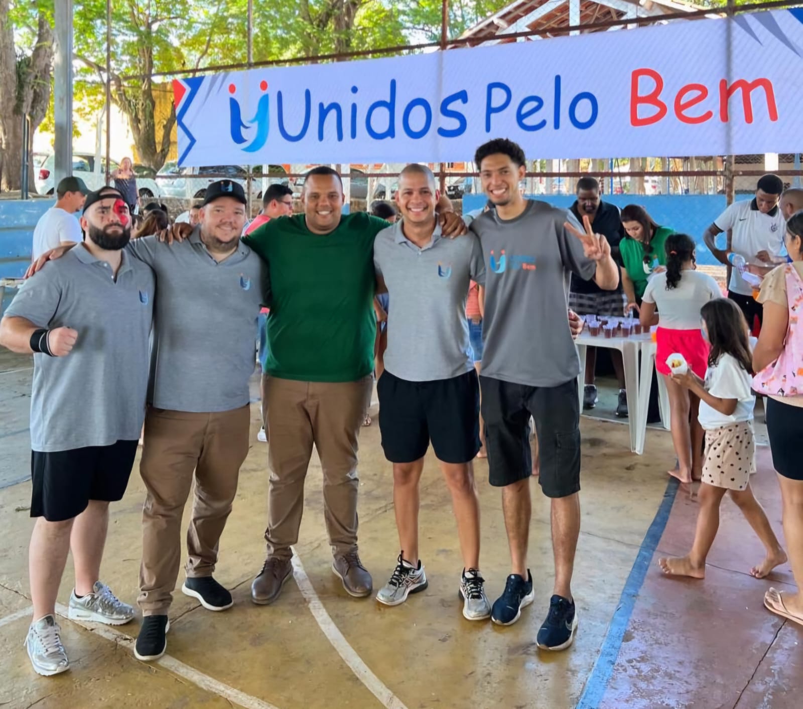 Burcão apresenta projeto para valorizar trabalho da ‘Associação Unidos pelo Bem’