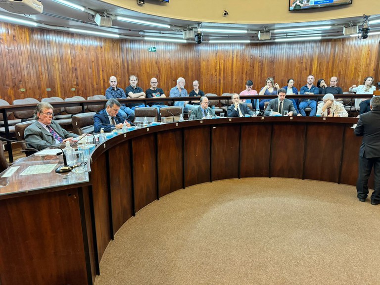 Câmara desobriga ouvidoria da Prefeitura a responder questionamentos da ouvidoria do Legislativo