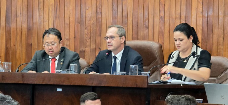 Câmara vota PL que disciplina instalação de totens de videomonitoramento e se