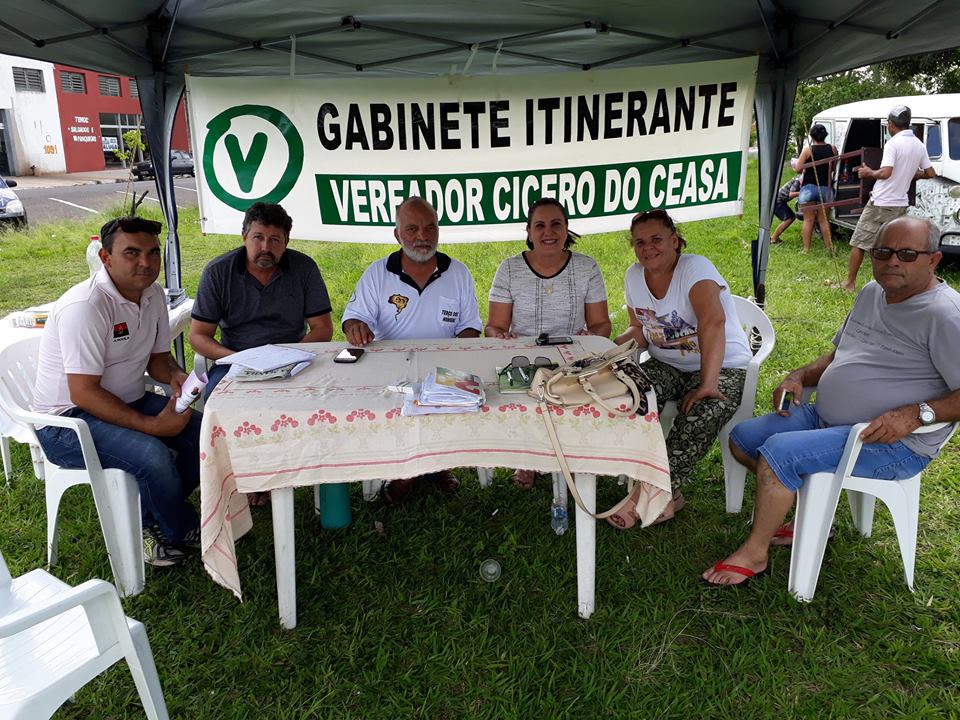 Cícero do Ceasa realiza gabinete  itinerante no Santa Antonieta