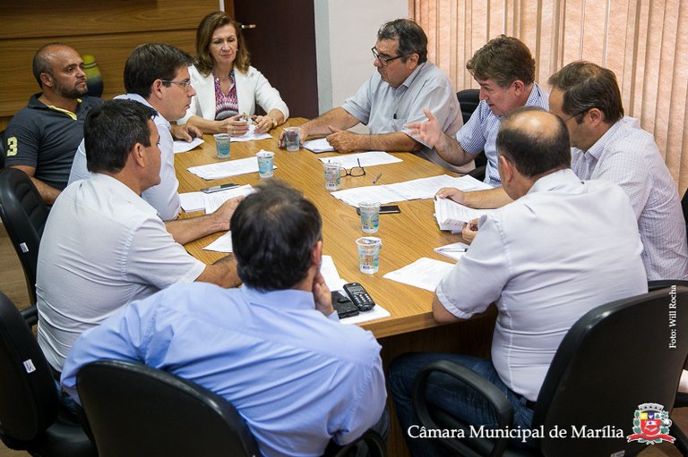 Comissão apresenta Projeto de Lei que institui Código Zoossanitário do Município de Marília