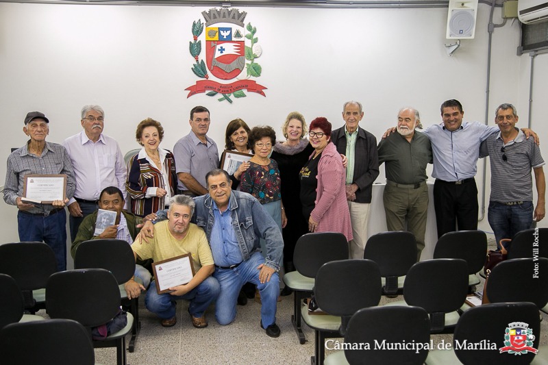 Comissão dos Registros Históricos entrega certificados a elenco da Noite dos Pioneiros