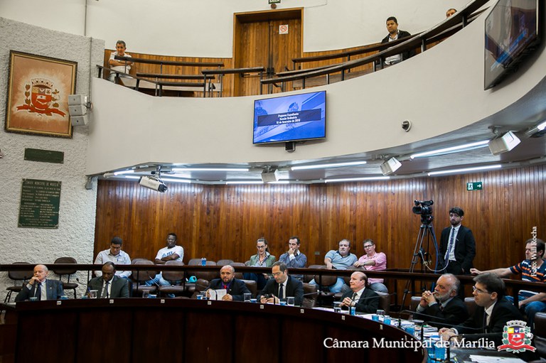 CPI da carne estragada e veto a terceirização de radares são aprovados