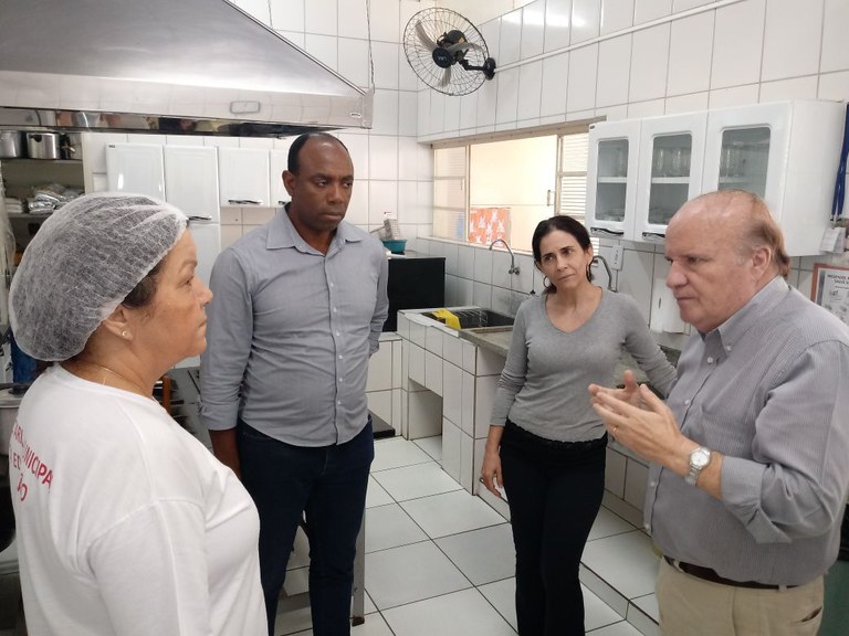 CPI da Carne percorre escolas da rede municipal