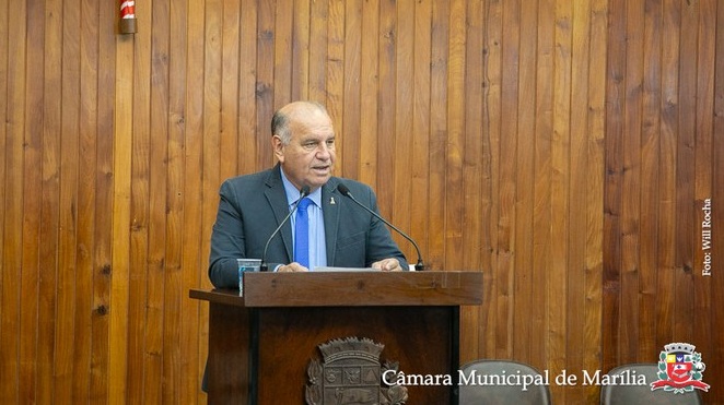 Damasceno solicita implementação de política municipal em prol da população em situação de rua
