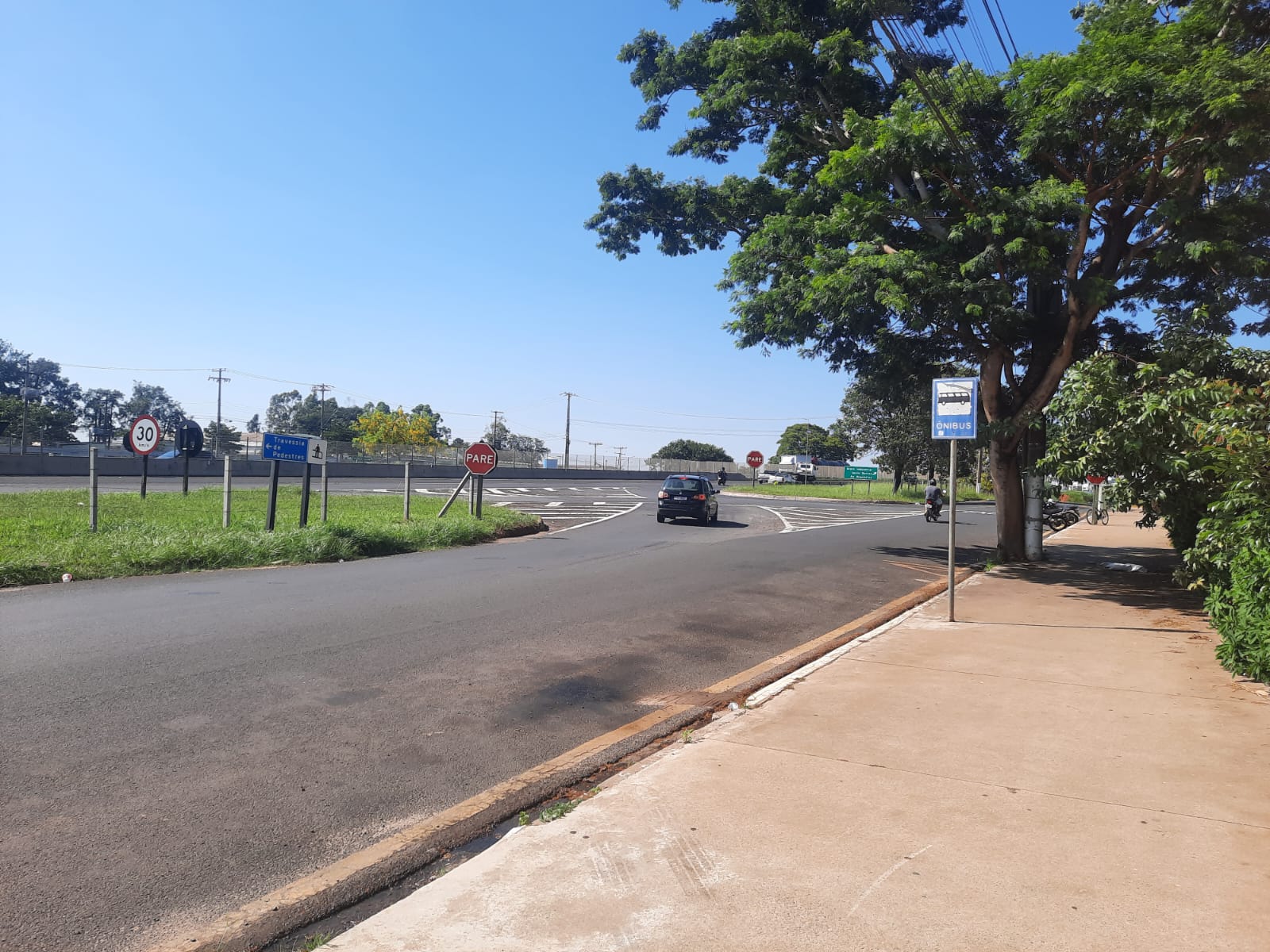 Delegado Damasceno solicita recuo da alça de acesso à avenida do bairro Santa Antonieta