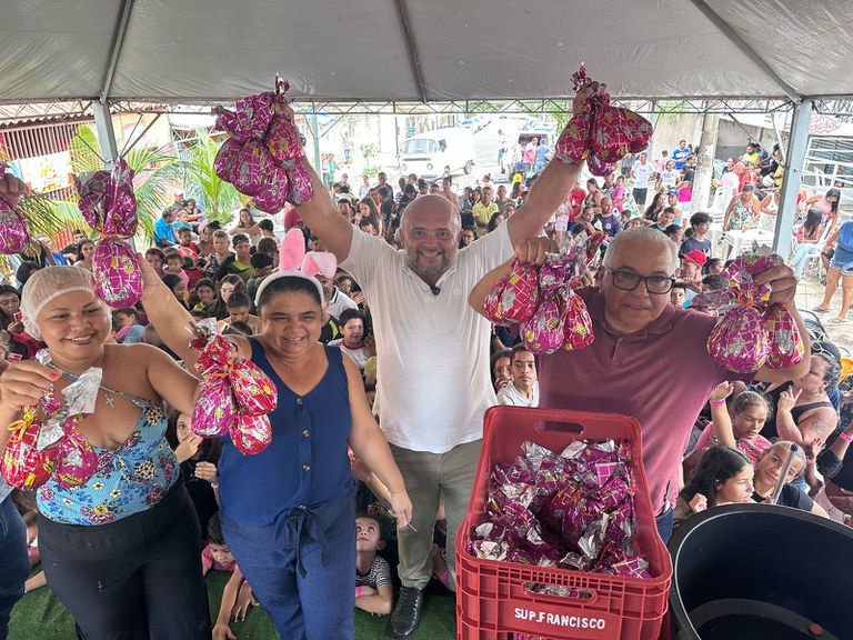 Festa de Páscoa de projeto idealizado pelo vereador João do Bar emociona e distribui 1,5 mil ovos de chocolate