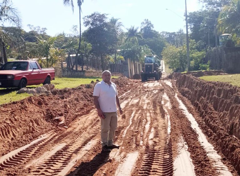 João do Bar acompanha melhorias nas estradas rurais e reforça compromisso com os distritos