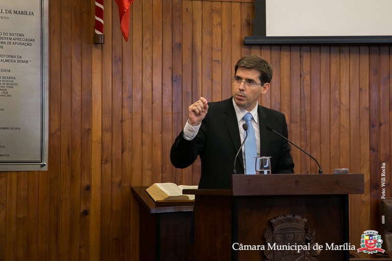 José Luiz Queiroz solicita o cumprimento da legislação para início do Banco de Alimentos