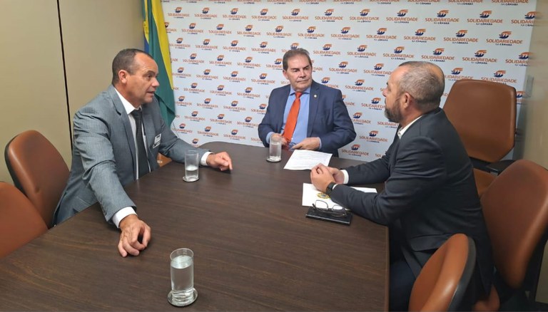 Mauro Cruz pede apoio a deputados para destravar julgamento de aposentadoria especial a vigilantes