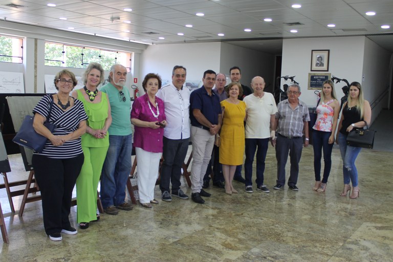 Mostra idealizada pelos Registros Históricos  enaltece a obra do arquiteto Ginez Velanga