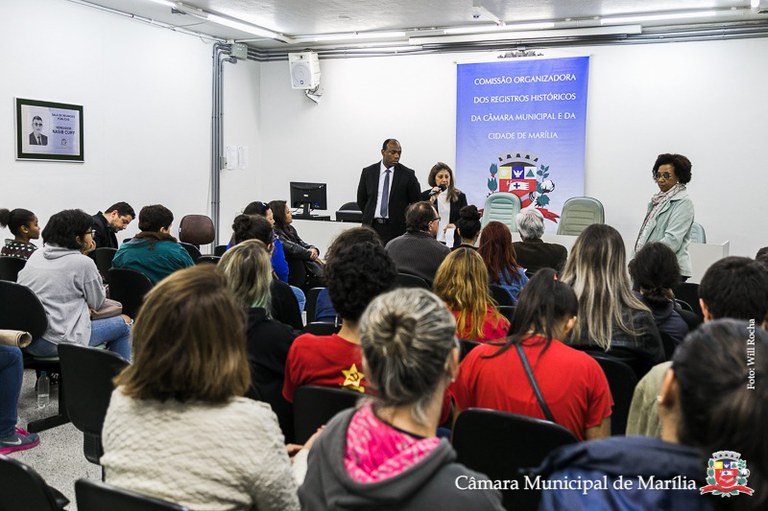 Movimento em defesa das universidades públicas  do Estado ganha apoio dos vereadores de Marília