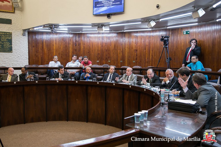 Plenário vota alteração que  permitirá maior agilidade nos trabalhos legislativos