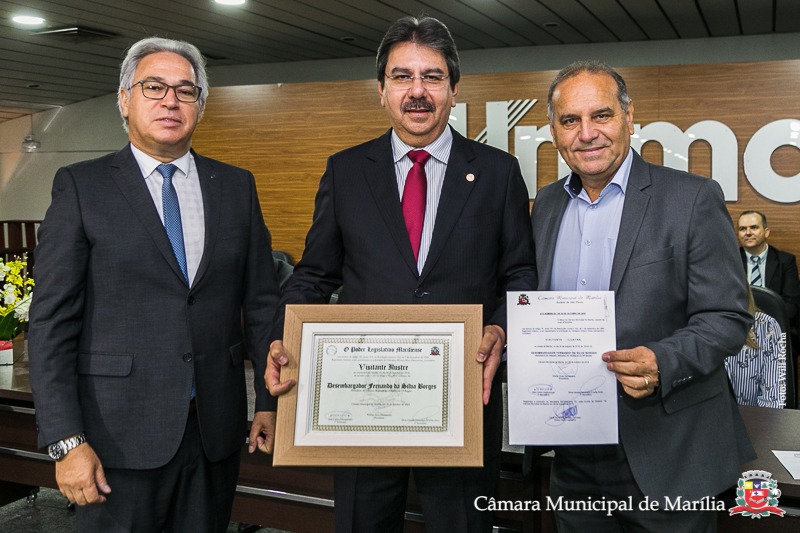 Poder Legislativo participa de audiência do TRT da 15ª Região e homenageia desembargadores