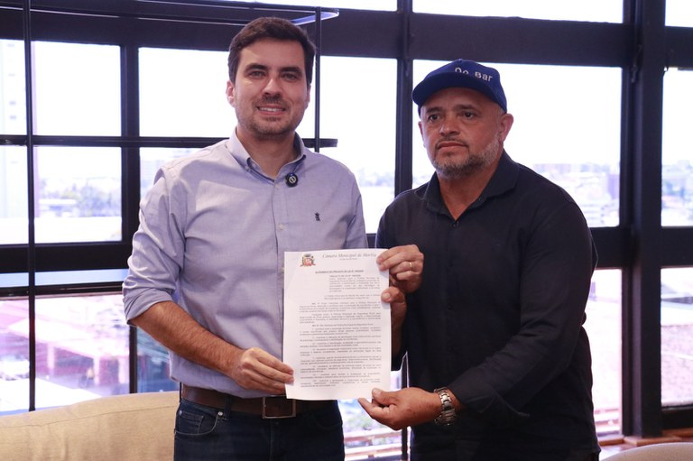 Prefeito sanciona projeto de lei do vereador João do Bar que fortalece a segura