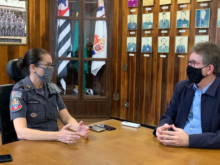 Presidente da Câmara faz visita institucional à comandante do 9º Batalhão da Polícia Militar