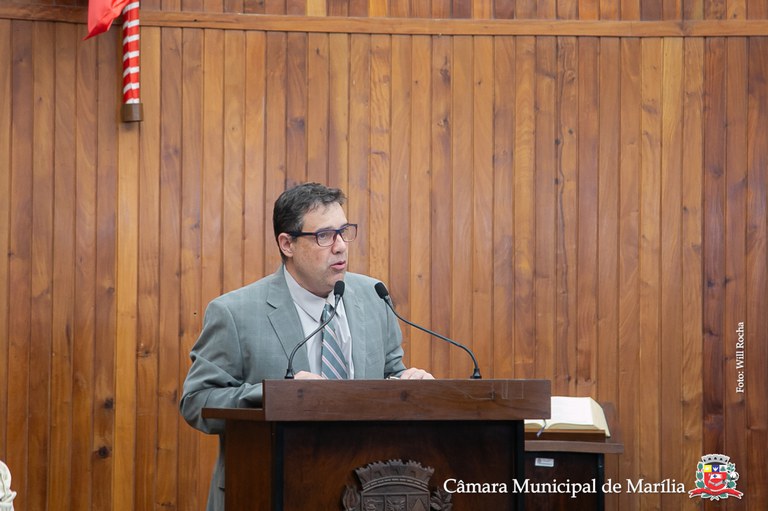 Professor Galdino tem requerimento aprovado por unanimidade para ampliar horário de transporte público 