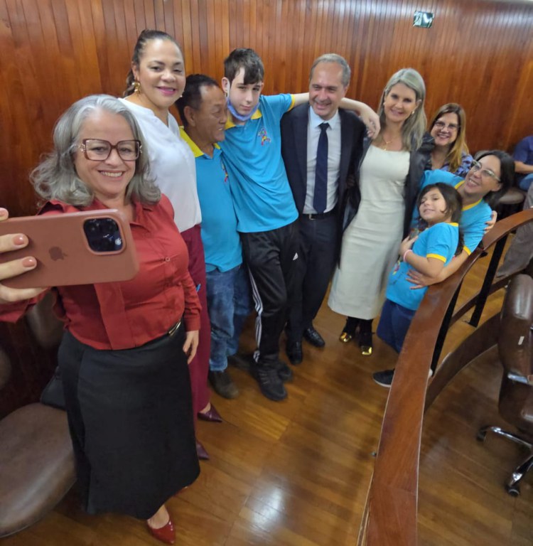 Projeto de Danilo da Saúde reconhece trabalho da Associação Universo do Plane