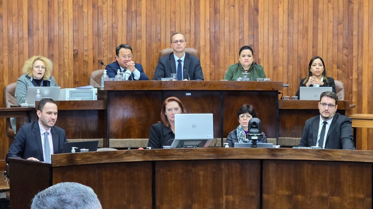 Sessão ordinária da próxima segunda-feira tem cinco projetos para serem votados