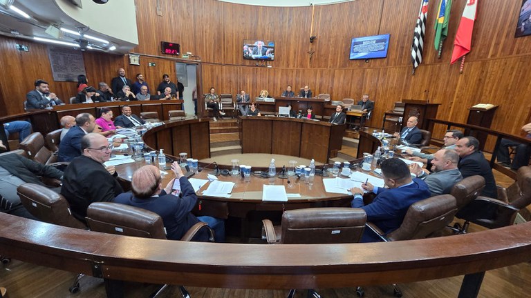 Sessão ordinária é transferida para o dia 22 e terá cinco projetos na pauta