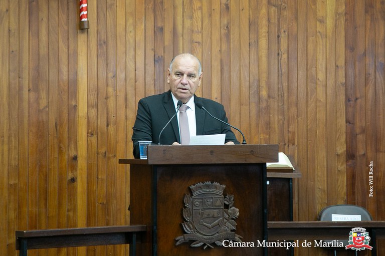 Vereador Delegado Wilson Damasceno comemora construção de nova Policlínica na região Oeste