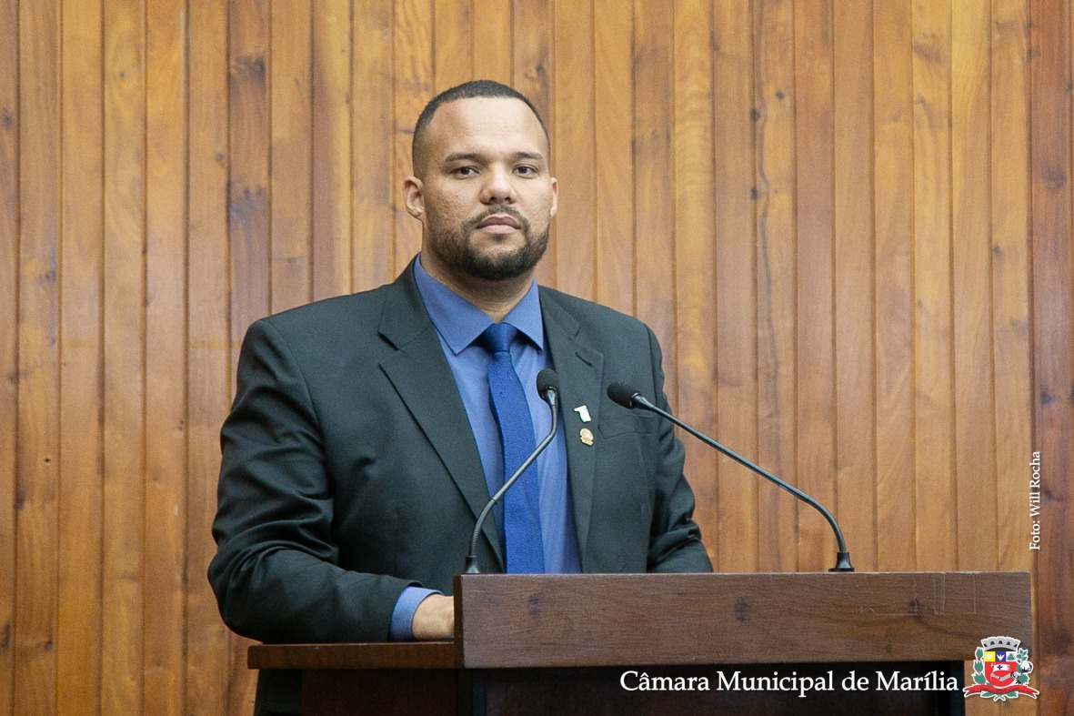 Vereador Guilherme Burcão cobra novamente o Executivo sobre envio de projeto que regulamenta a CNH gratuita