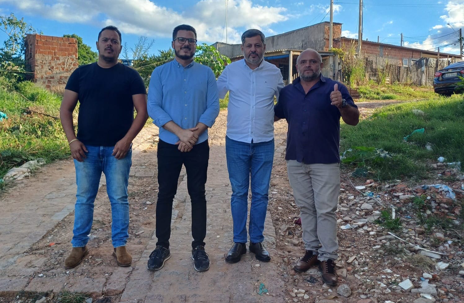 Vereador João do Bar visita bairro Marajó e reforça parceria com Executivo para melhorias na zona Sul