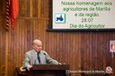 Vereador Mário Coraíni Júnior cumprimenta produtores rurais