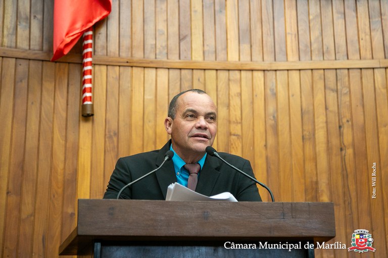 Vereador Mauro Cruz pede urgência na construção de Emef no bairro Terras de São Paulo 