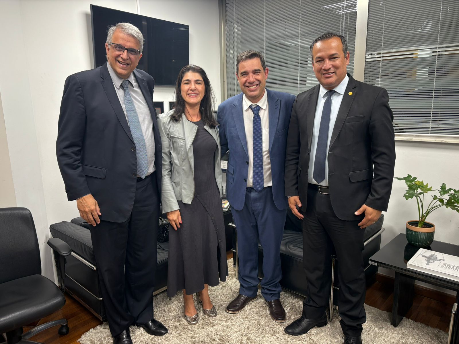 Vereador Professor Galdino da Unimar cumpre agenda na Alesp e na Secretaria de Esportes  em busca de recursos para Marília