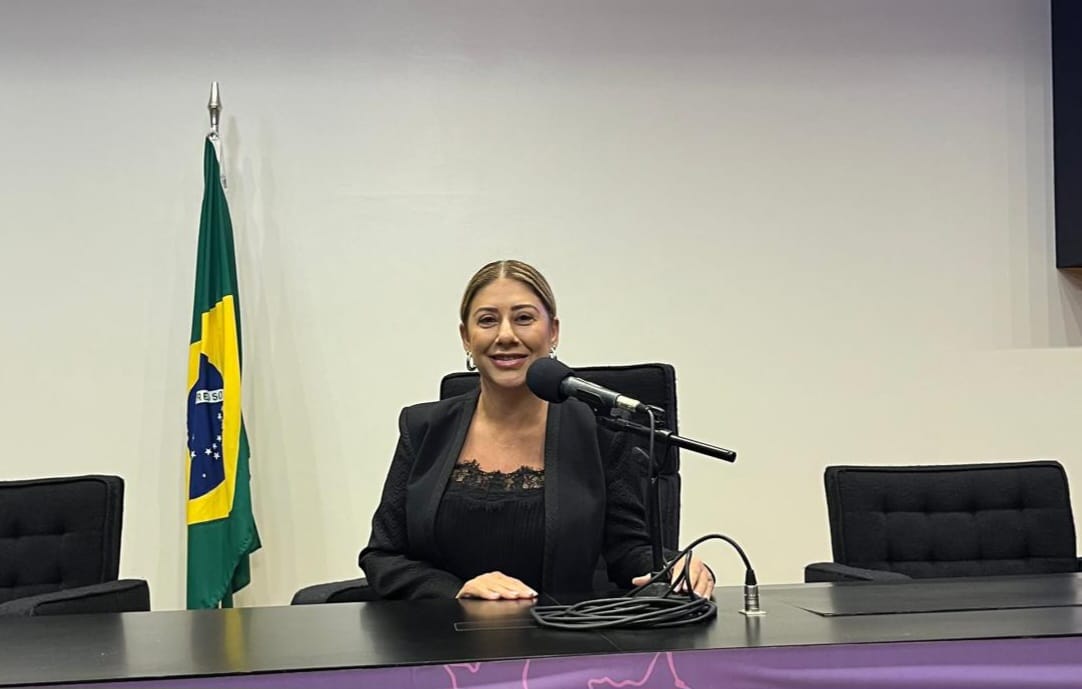 Vereadora Professora Daniela defende a aprovação de projeto de lei que valoriza garis