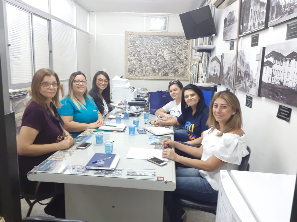 Vereadora Professora Daniela pede a realização  de capacitação para cuidadoras da rede municipal