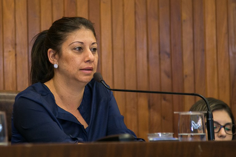 Vereadora Professora Daniela prepara moção  de repúdio contra vinda de pedágio na SP-294