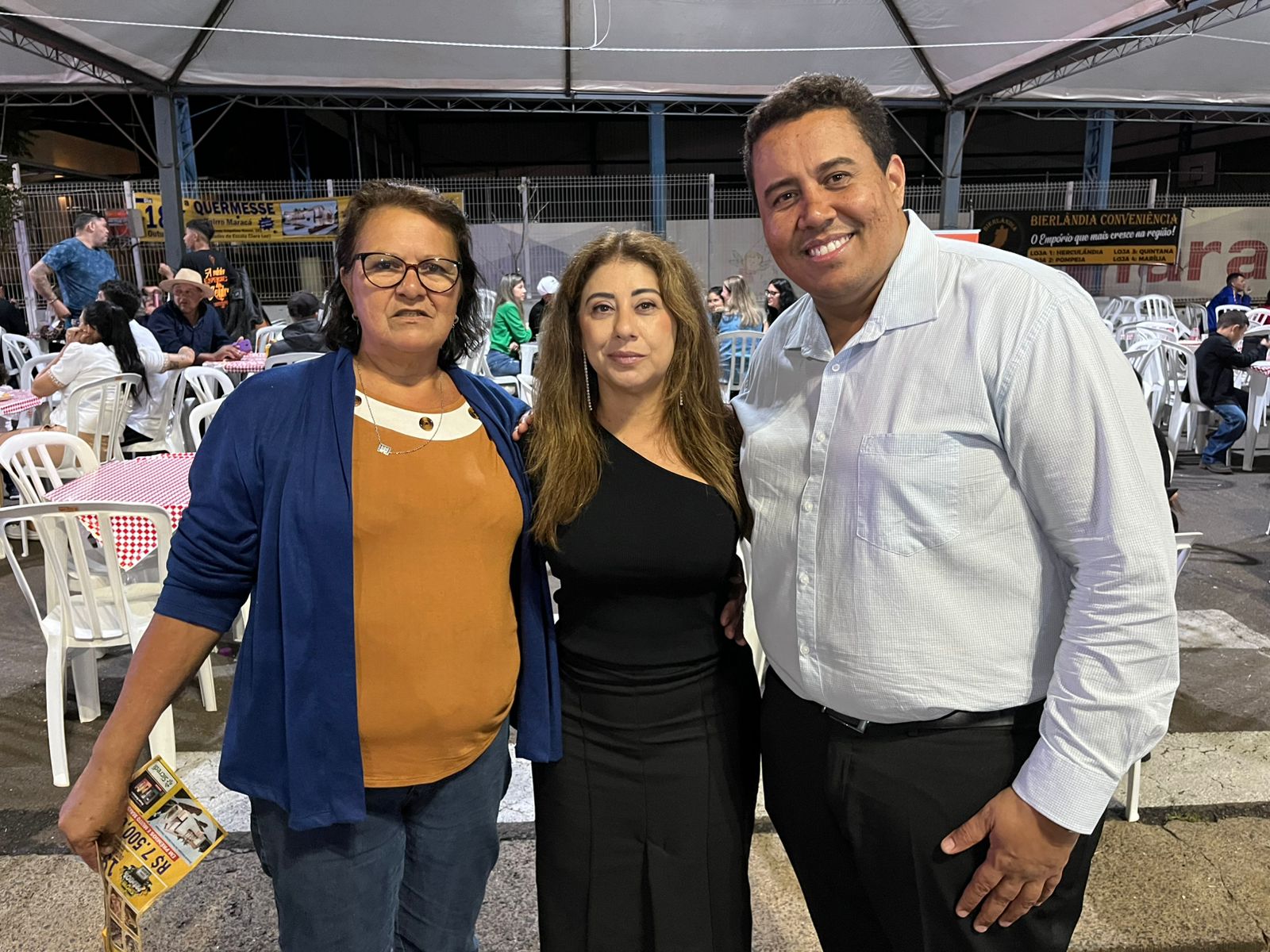 Vereadora Professora Daniela prestigia Quermesse da Paróquia Santa Edwiges