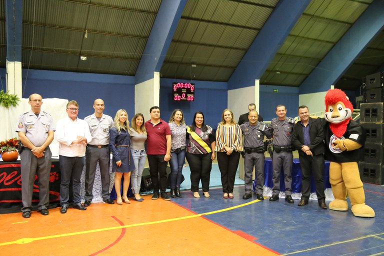 Vereadores participam da formatura do Proerd de quatro unidades da rede municipal de ensino