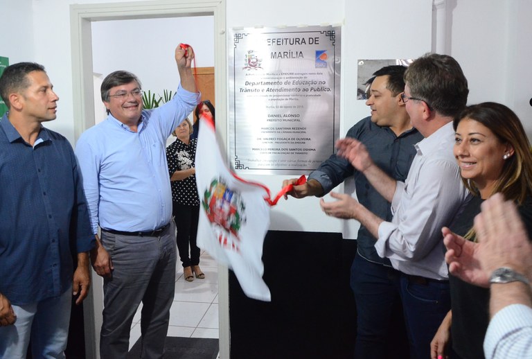 Vereadores prestigiam a inauguração do Departamento de Educação no Trânsito