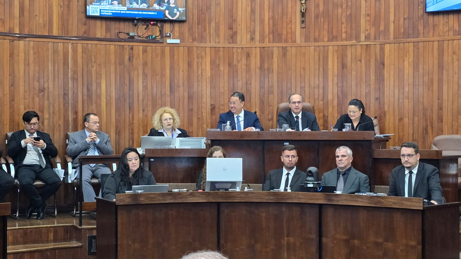 Vereadores votam abertura de crédito para reformar ‘Tatá’ e mais seis propostas