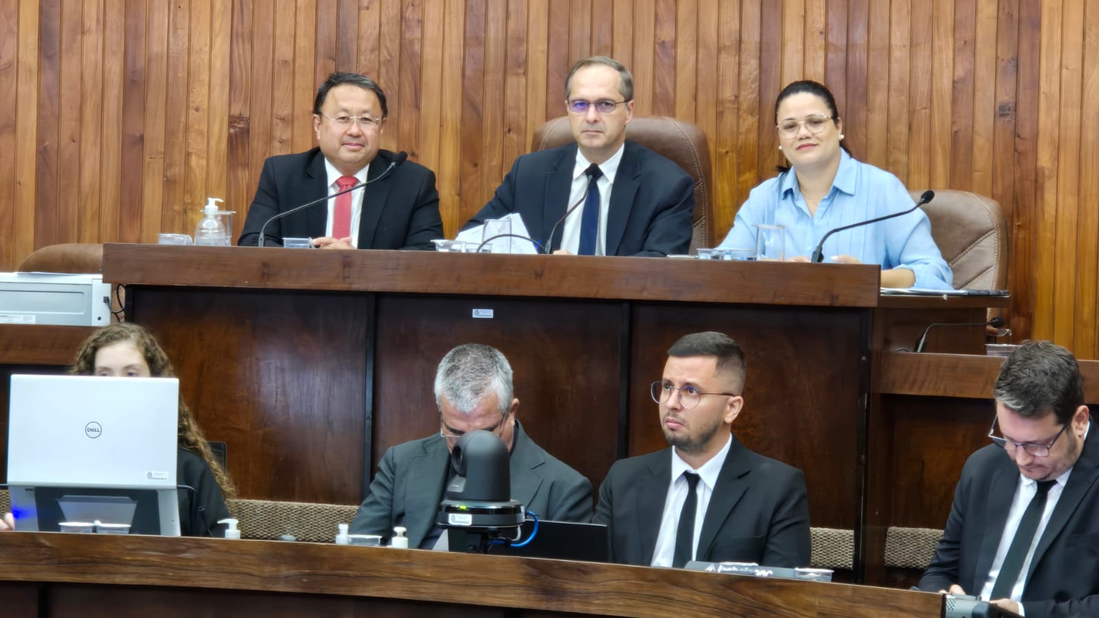 Vereadores votam projeto que incentiva denúncias de despejo irregular de lixo e mais quatro propostas